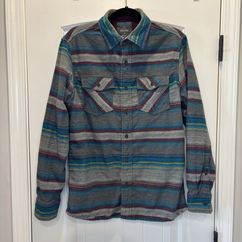 Ascend Men's  Flannel Lined Shacket Size Medium Button Shirt